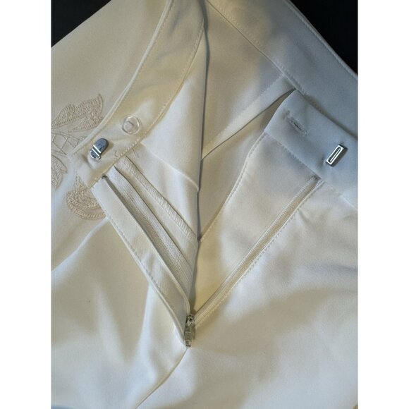 Jealous Tomato Shorts M Medium Ivory W Crochet Lace Trim NEW - Picture 6 of 9